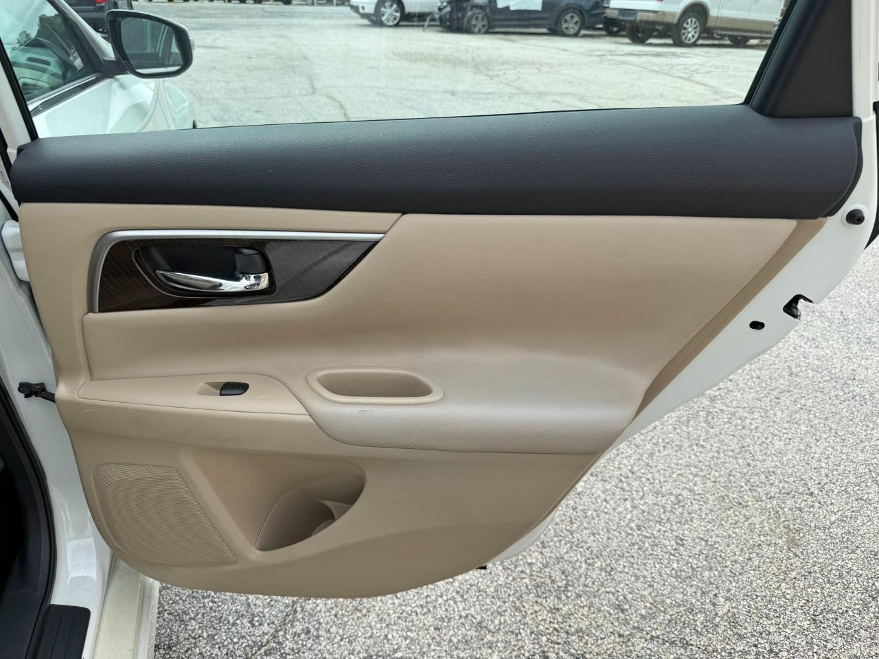 Nissan Altima 2.5 SV 2015