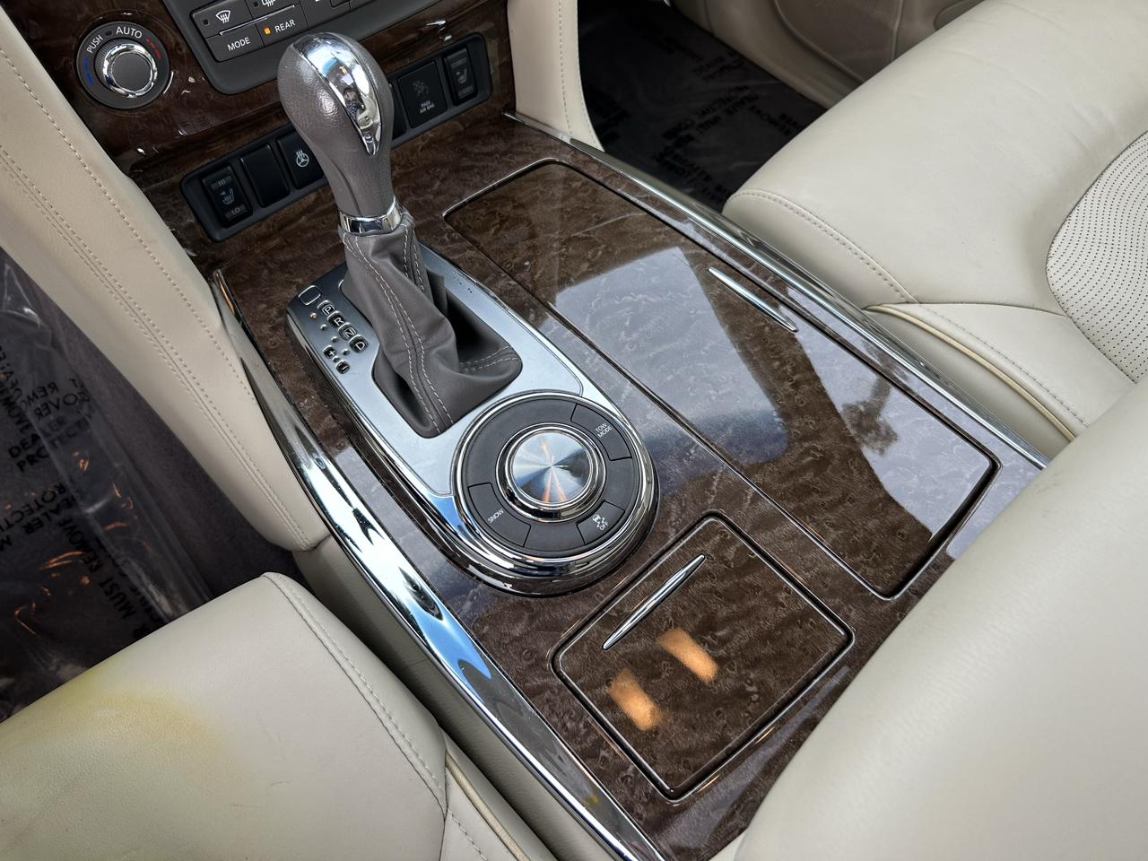 Infiniti QX80 2WD 2017