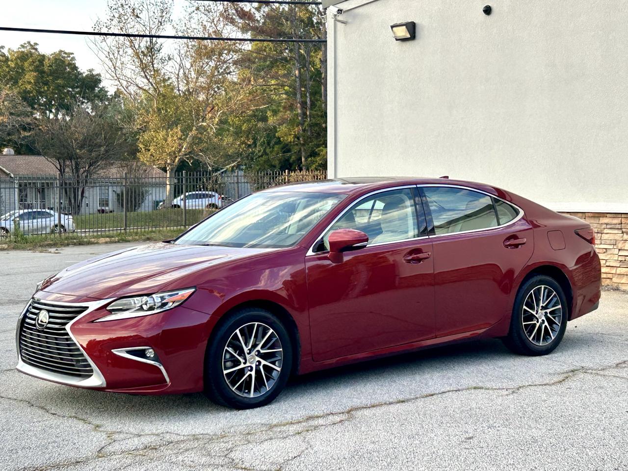 Lexus ES 350 Sedan 2017