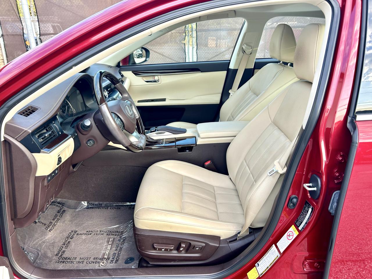 Lexus ES 350 Sedan 2017