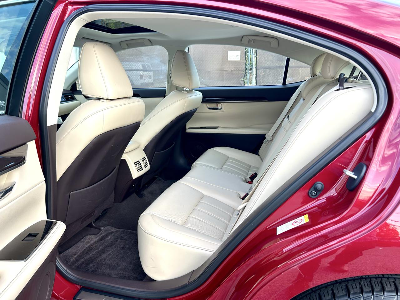 Lexus ES 350 Sedan 2017