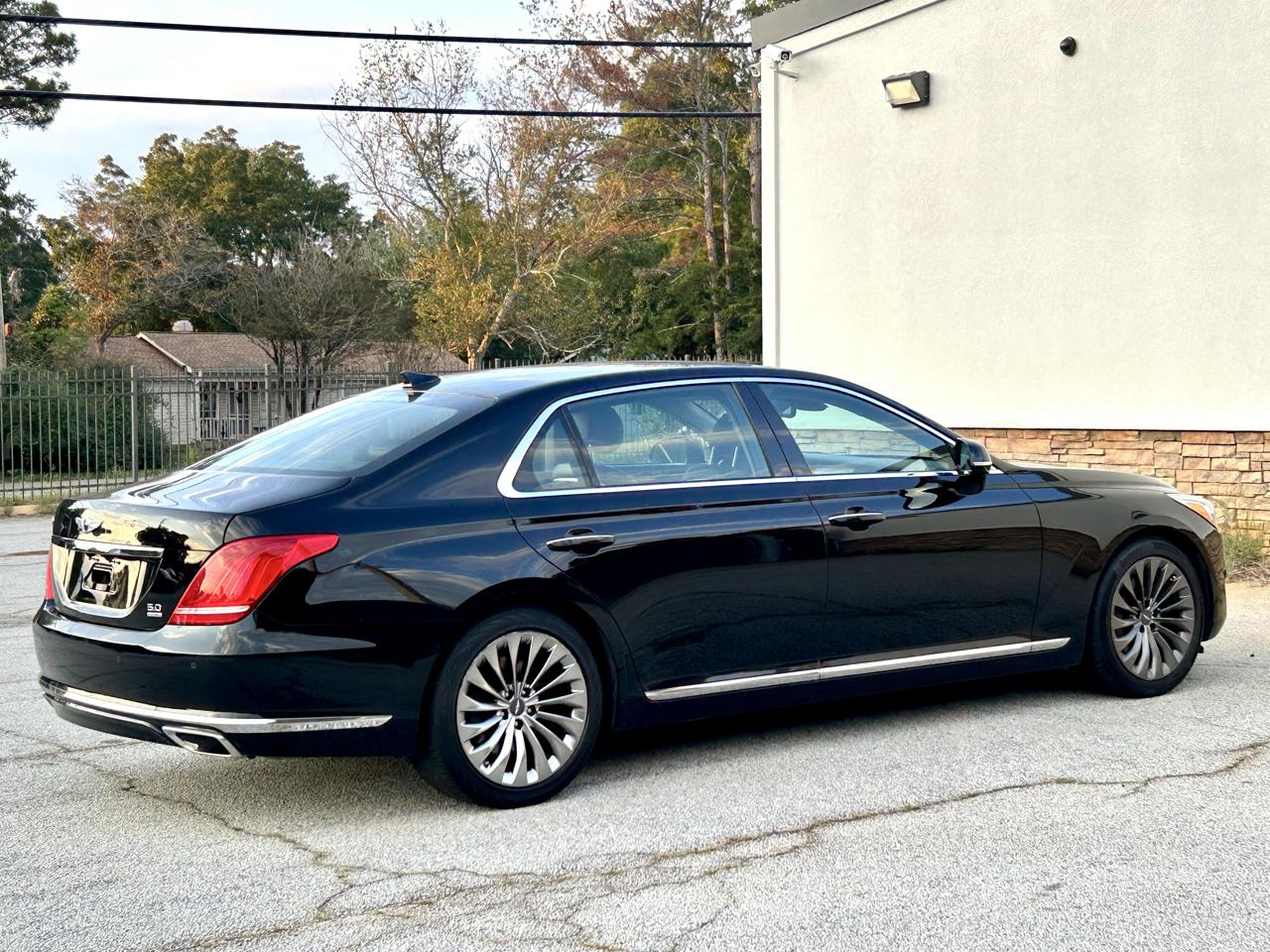 Genesis G90 Ultimate 2017