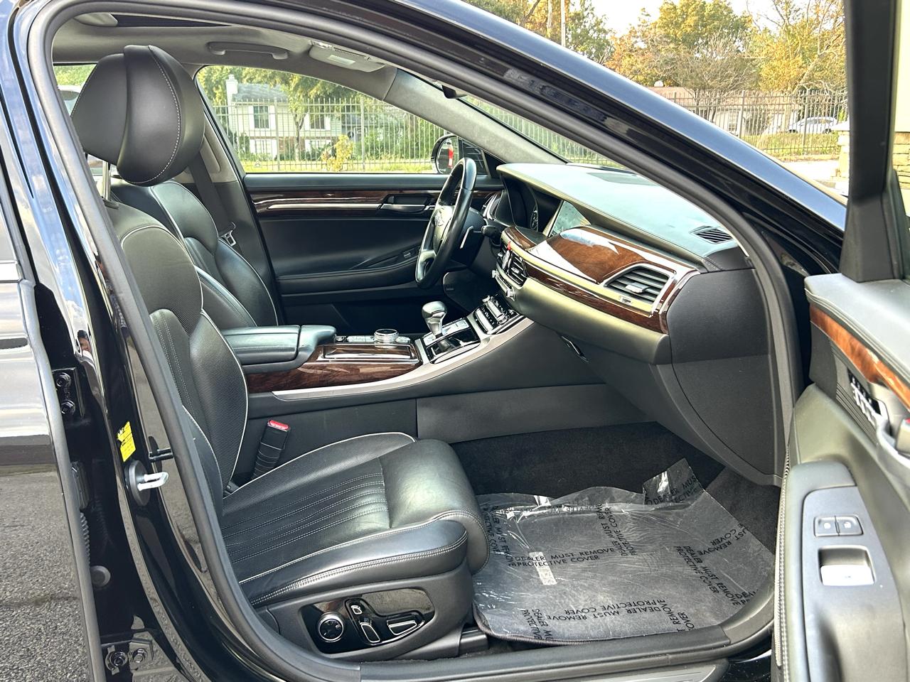Genesis G90 Ultimate 2017