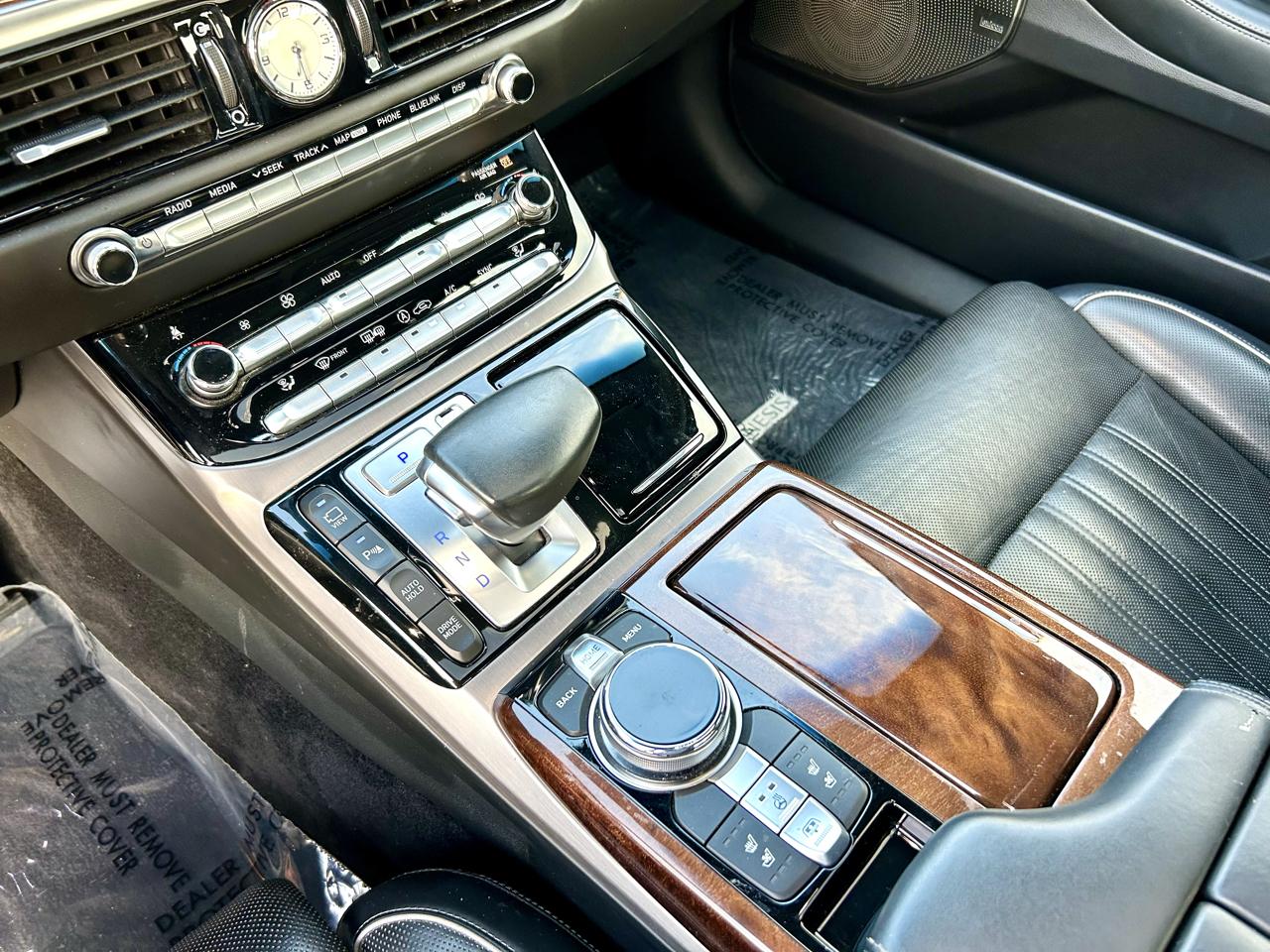 Genesis G90 Ultimate 2017