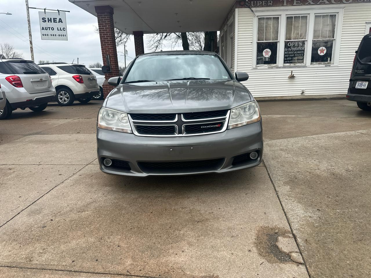 View vehicle photo 2