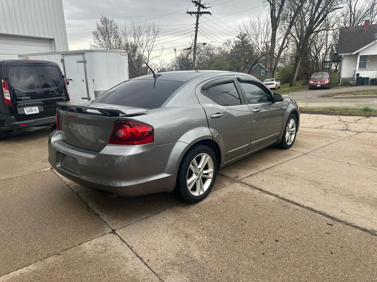 View vehicle photo 5