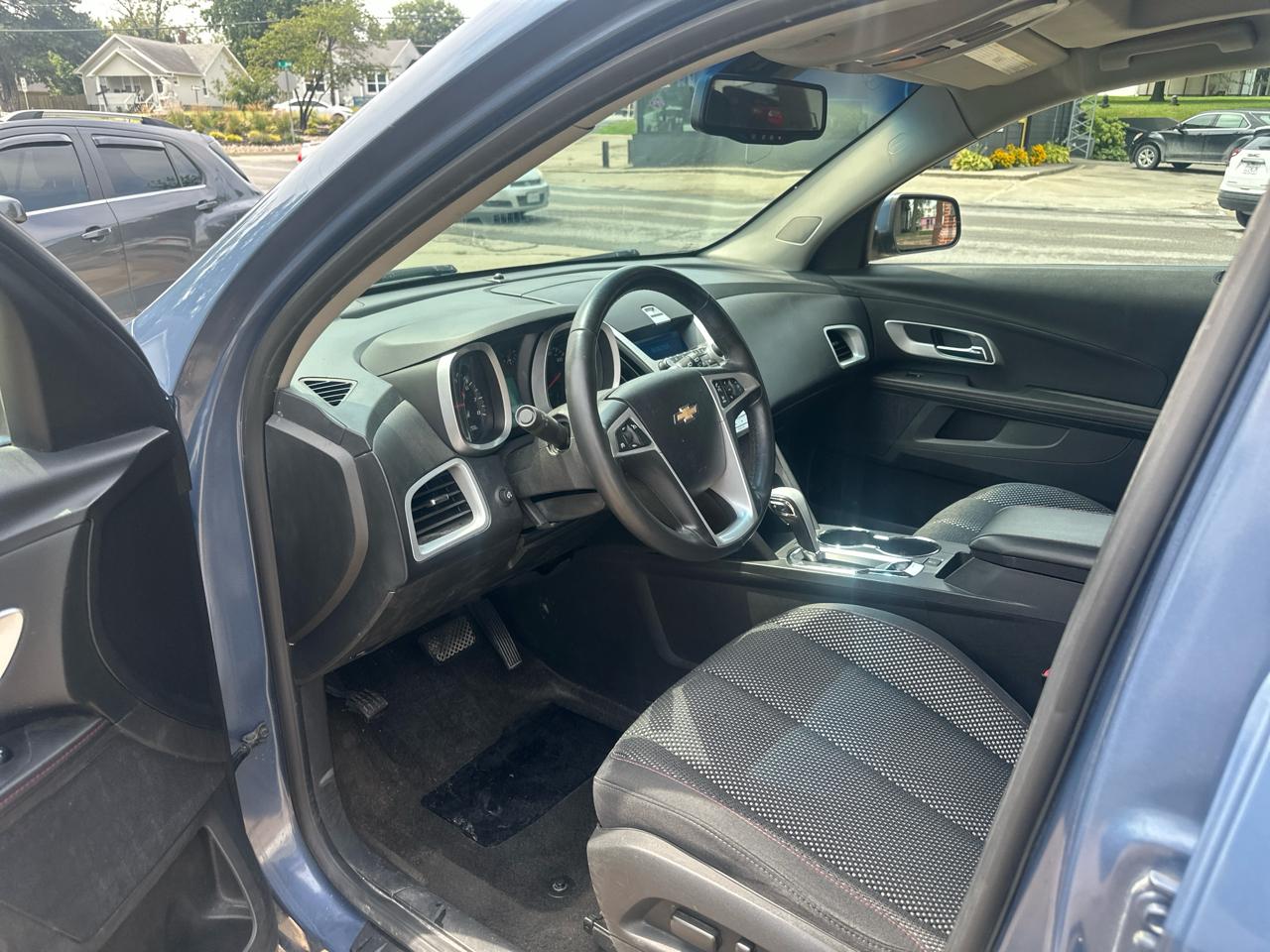 2011 Chevrolet Equinox 1LT - Photo 9