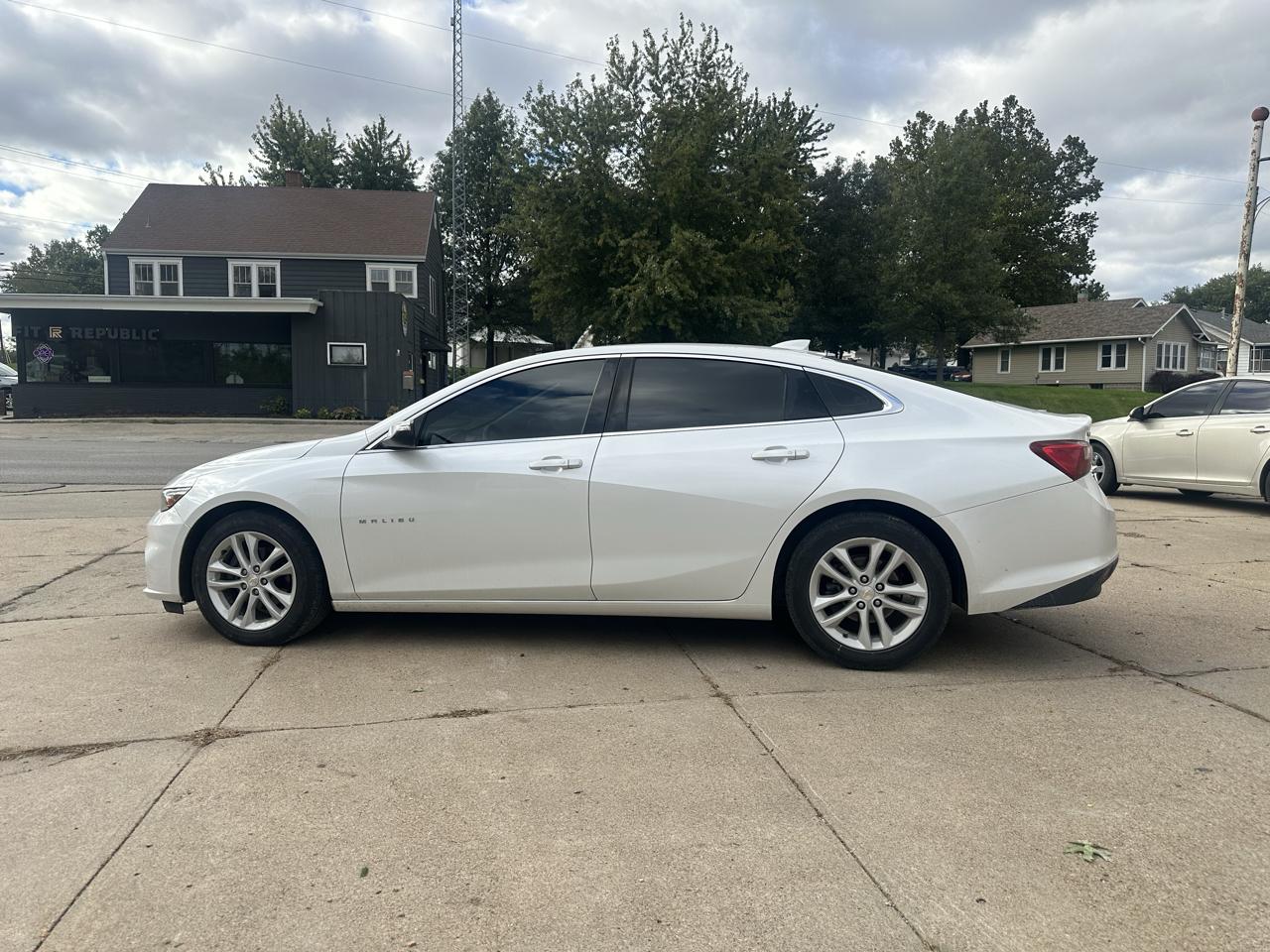 Chevrolet Malibu 1LT 2016