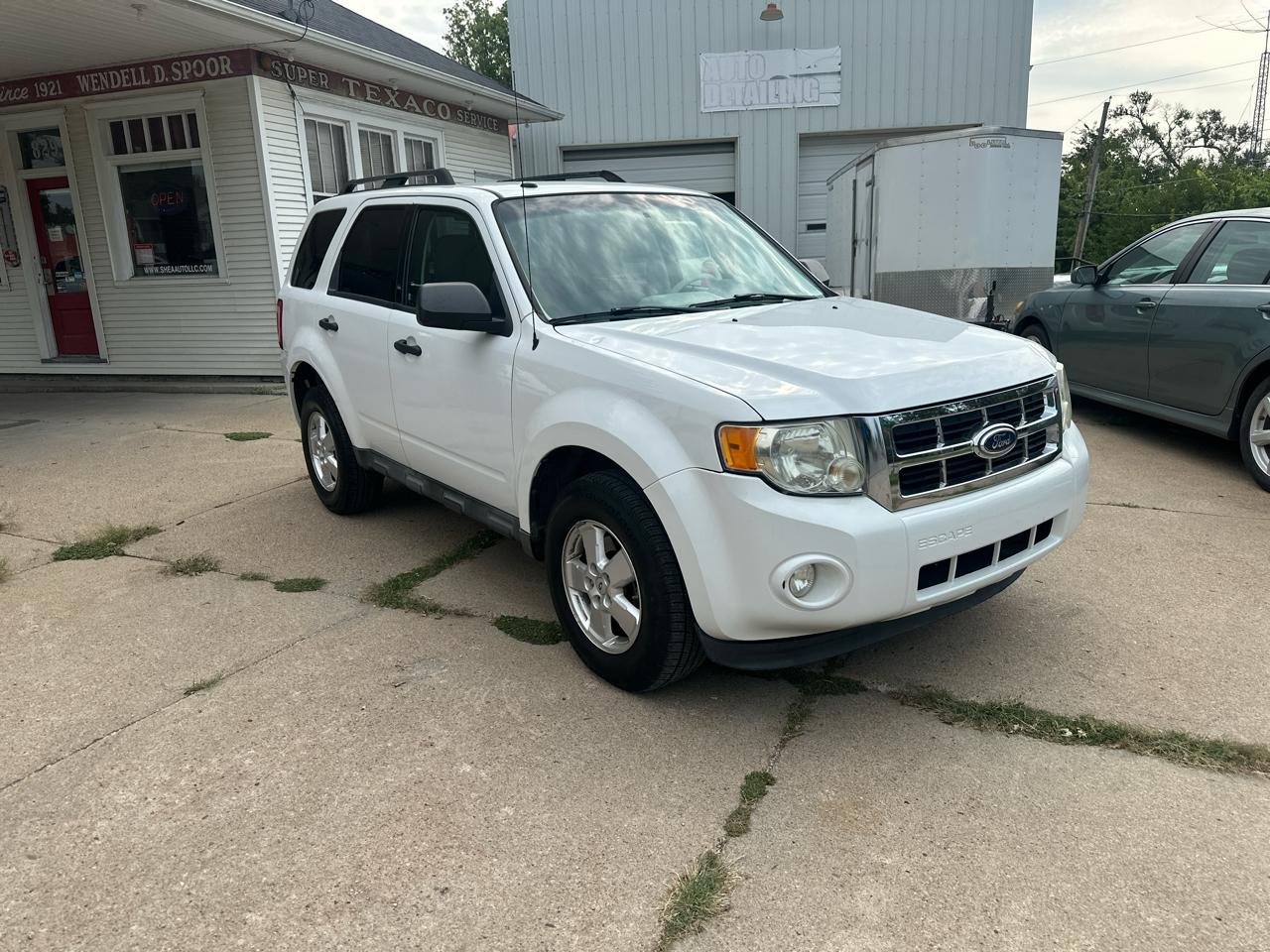 Ford Escape XLT FWD 2012