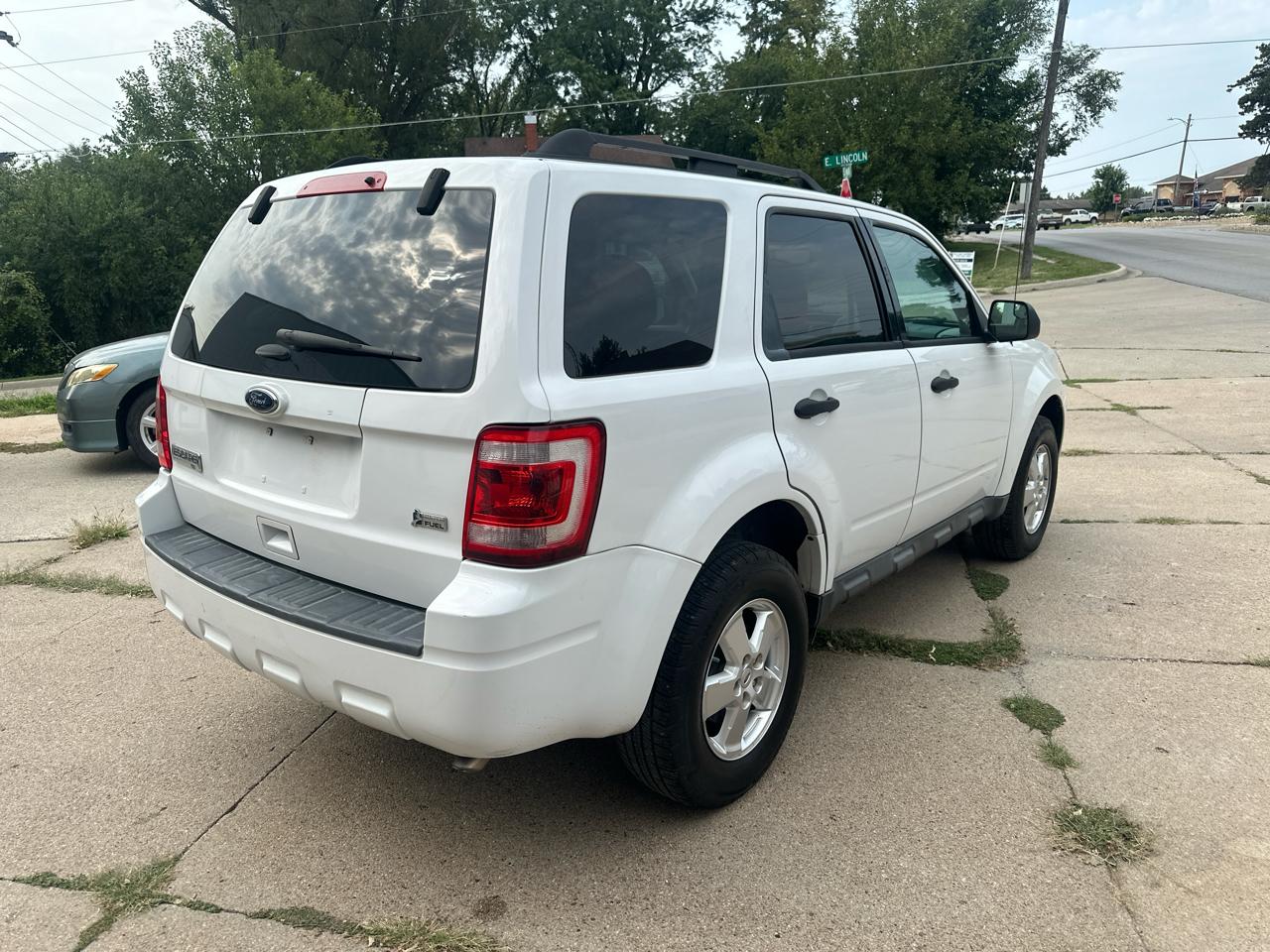 Ford Escape XLT FWD 2012
