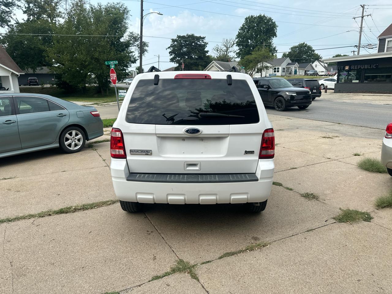 Ford Escape XLT FWD 2012