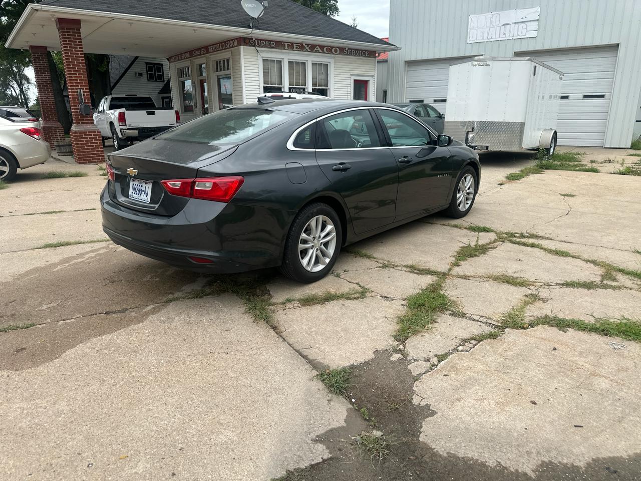 2017 Chevrolet Malibu 1LT - Photo 5