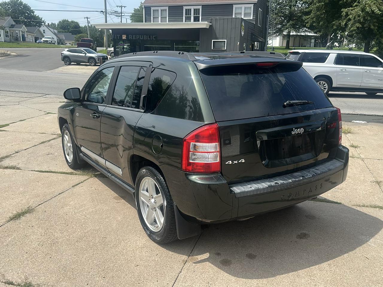 Jeep Compass Sport 4WD 2010