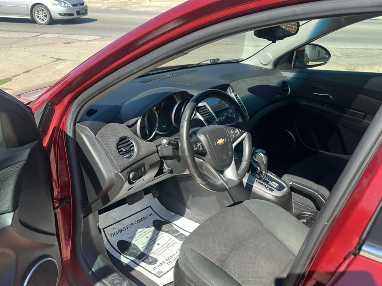 Chevrolet Cruze 1LT 2012
