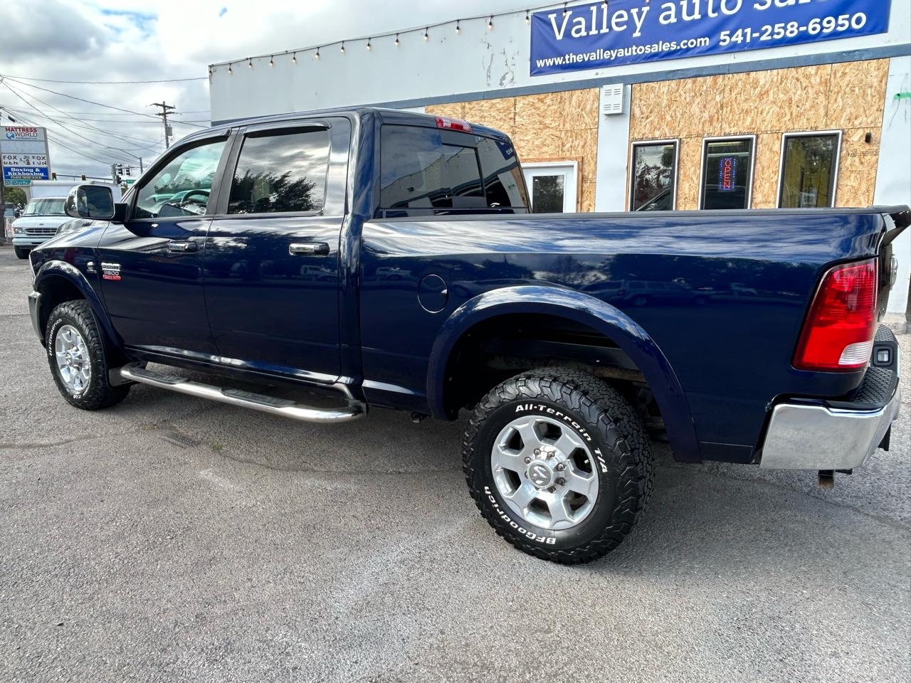 RAM 3500 Laramie Crew Cab SWB 4WD 2012