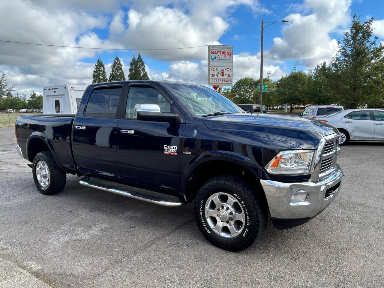 RAM 3500 Laramie Crew Cab SWB 4WD 2012