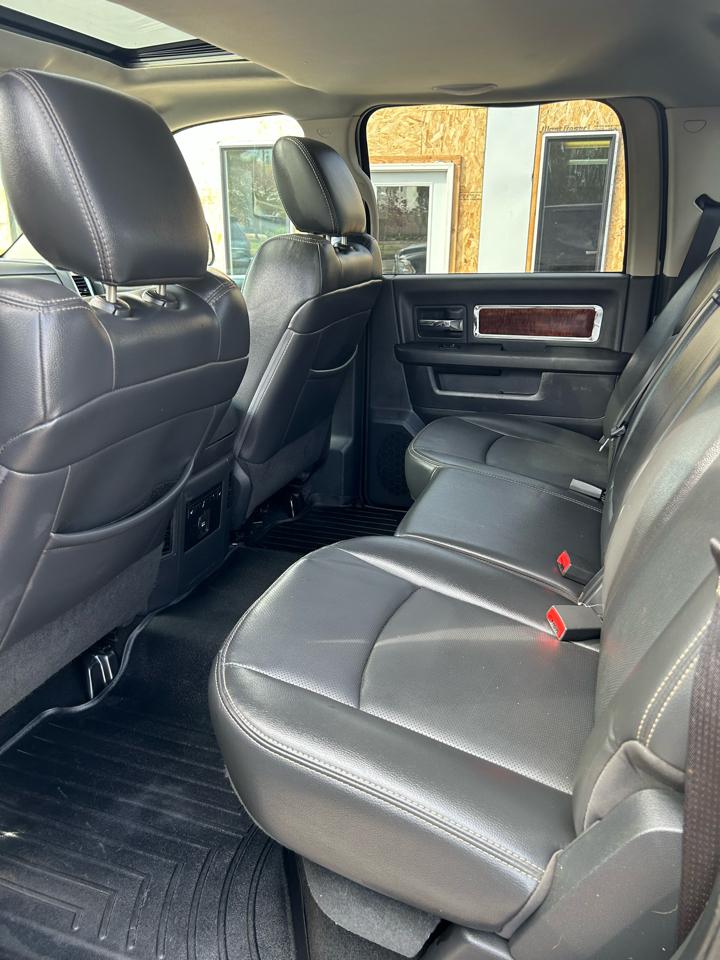RAM 3500 Laramie Crew Cab SWB 4WD 2012