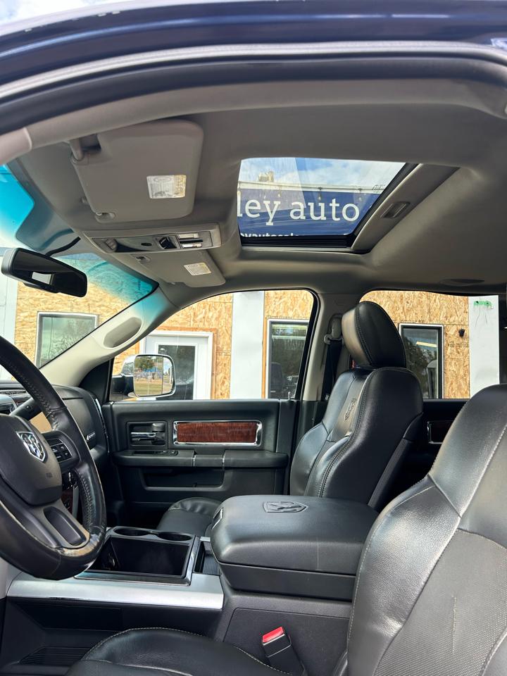 RAM 3500 Laramie Crew Cab SWB 4WD 2012