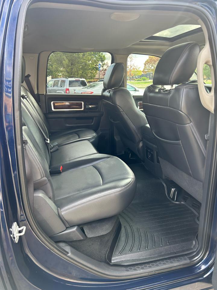 RAM 3500 Laramie Crew Cab SWB 4WD 2012