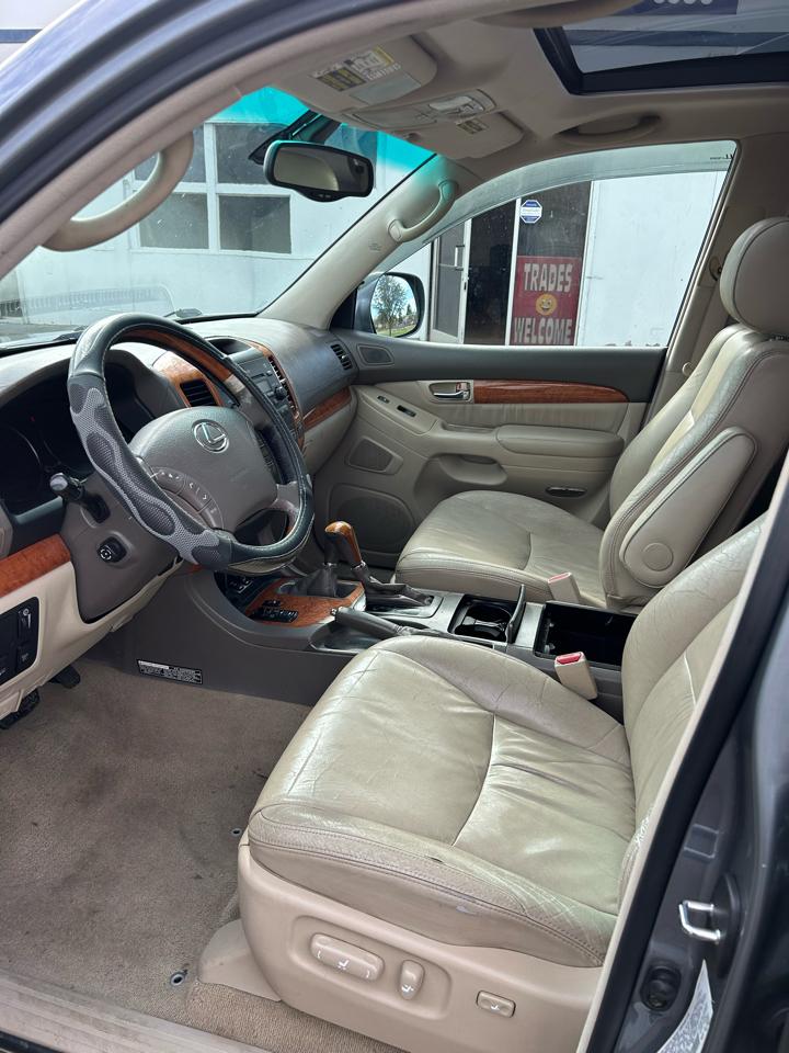 Lexus GX 470 Sport Utility 2004