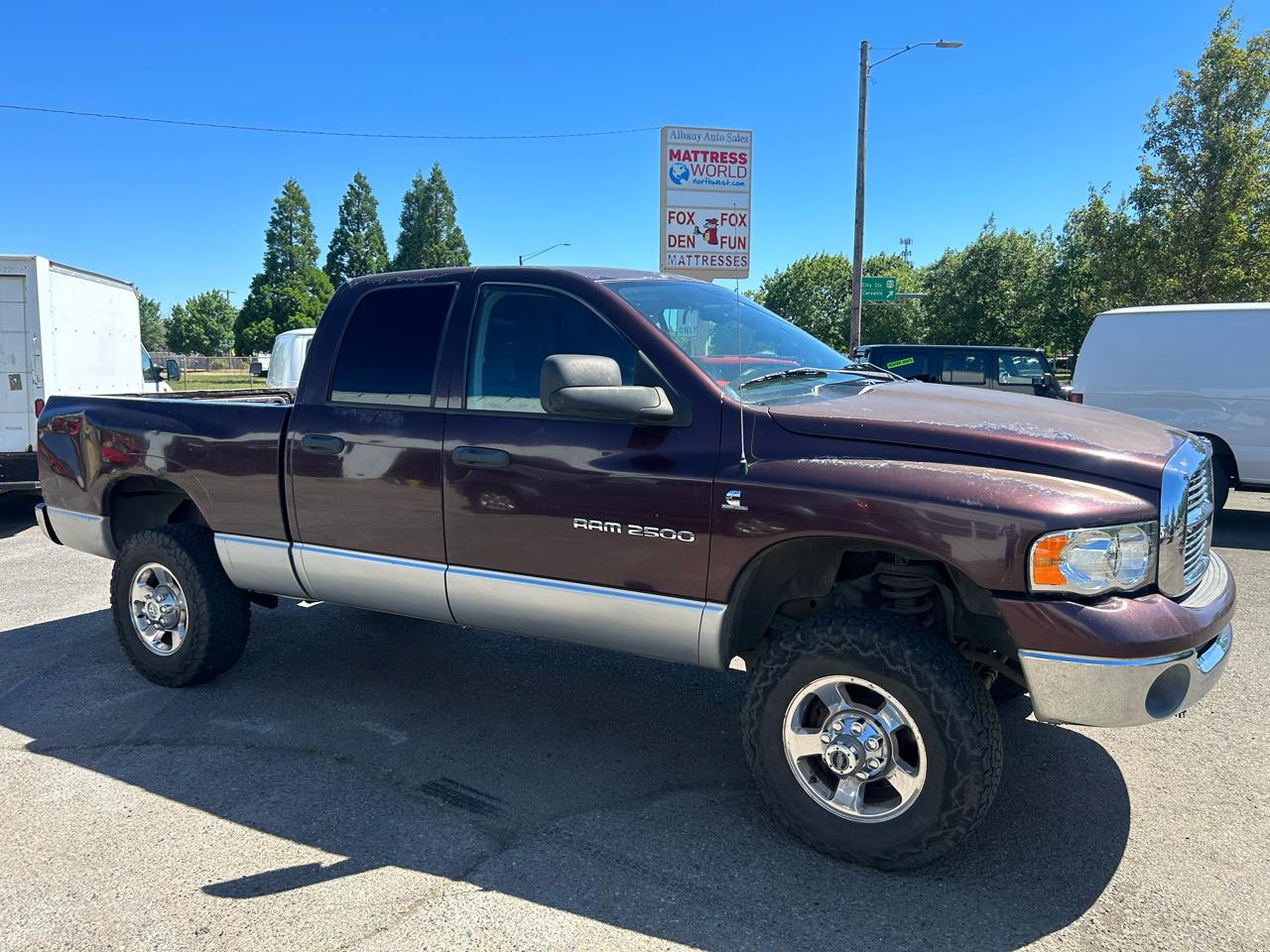 Dodge Ram 2500 4WD Quad Cab 160.5" SLT 2004