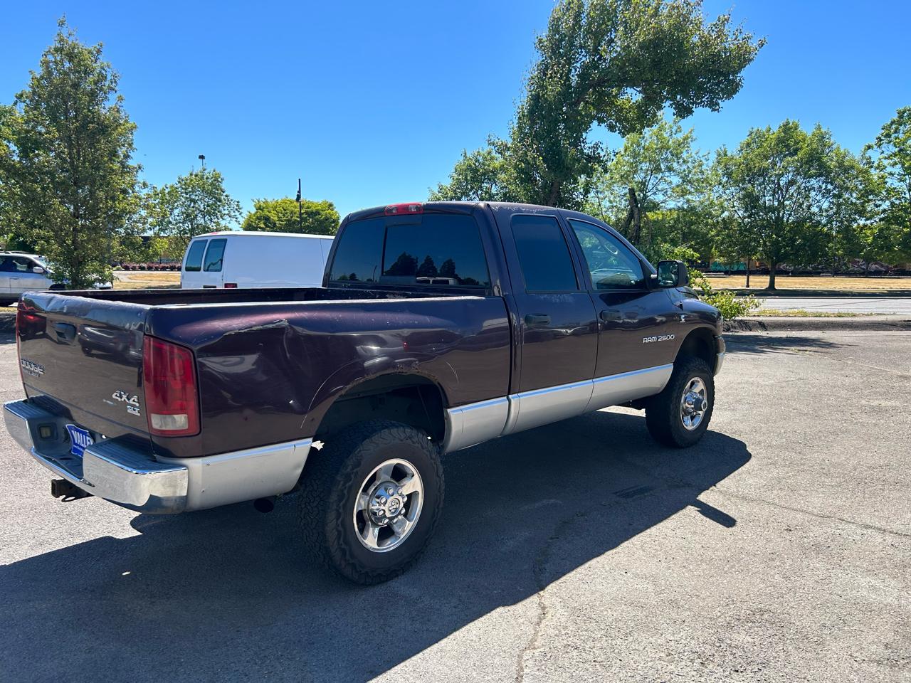Dodge Ram 2500 4WD Quad Cab 160.5" SLT 2004