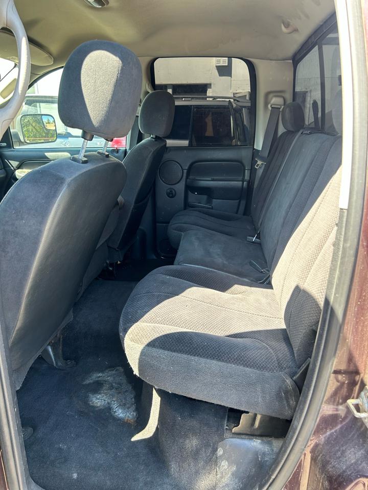 Dodge Ram 2500 4WD Quad Cab 160.5" SLT 2004