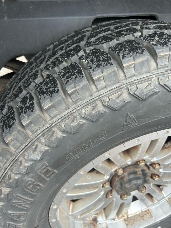 Dodge Ram 3500 Laramie Quad Cab 4WD 2006