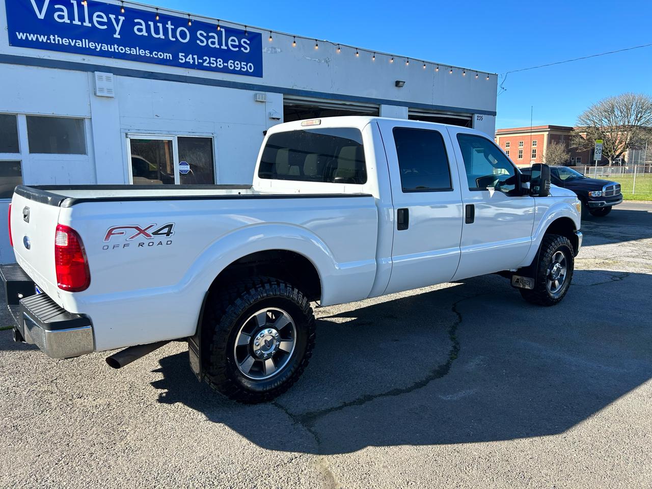 Ford F-250 SD FX4 Crew Cab 4WD 2011