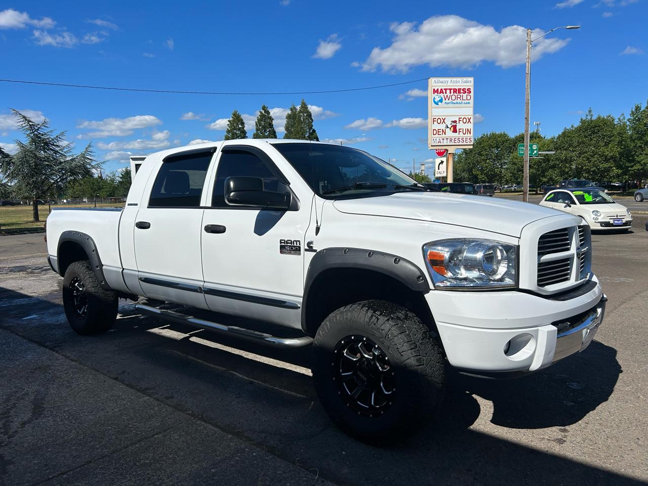 Dodge Ram 2500 Laramie Mega Cab 4WD 2007
