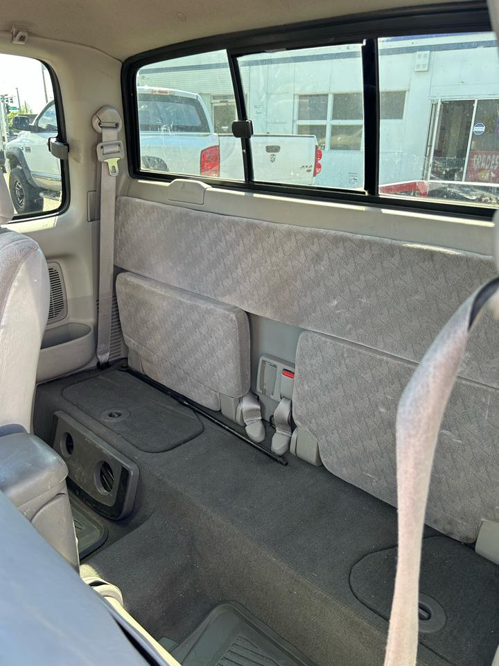 Toyota Tacoma Xtracab 4WD 2001