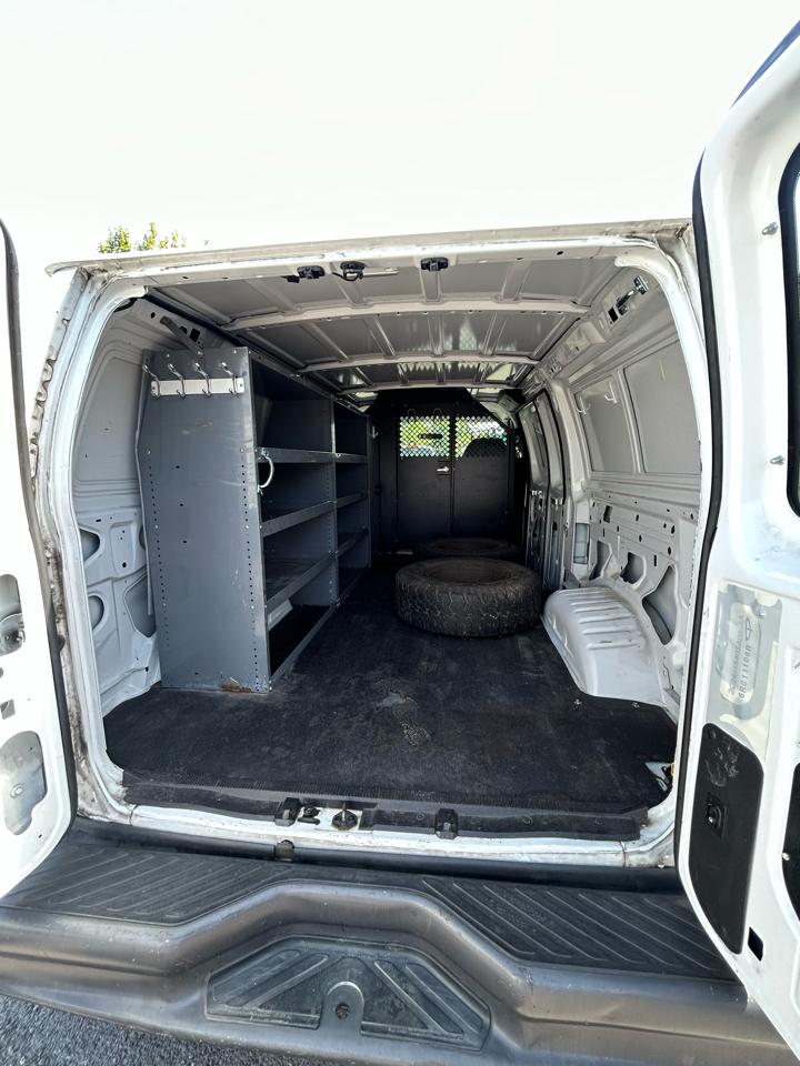 Ford Econoline E-250 2007