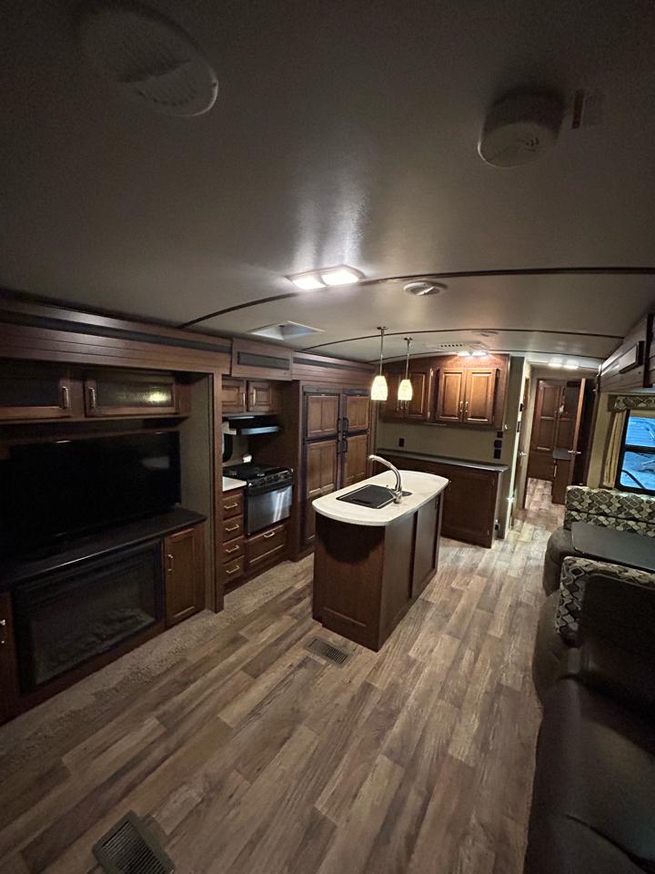 Keystone Outback  2017