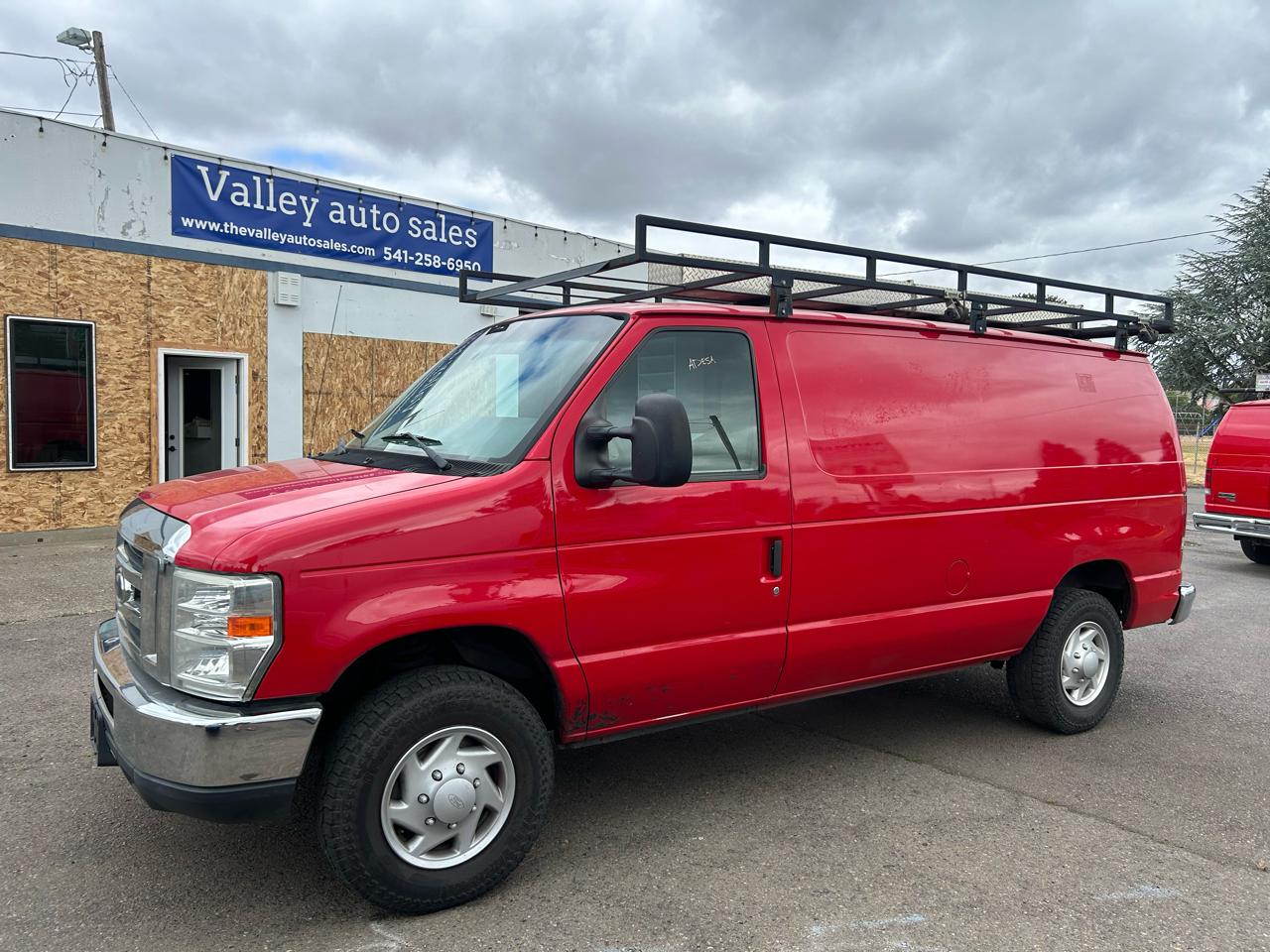 Ford Econoline E-350 Super Duty 2013