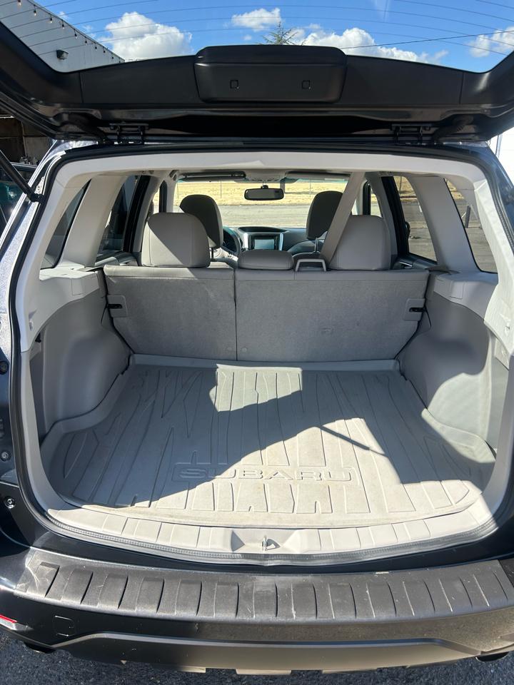Subaru Forester 4dr Auto 2.5X Limited 2011