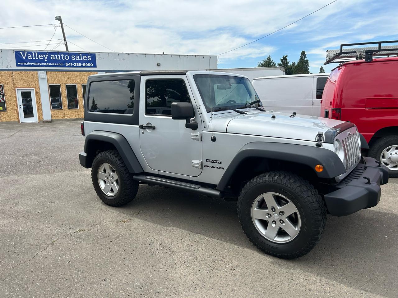 2011 Jeep Wrangler 4WD 2dr Sport