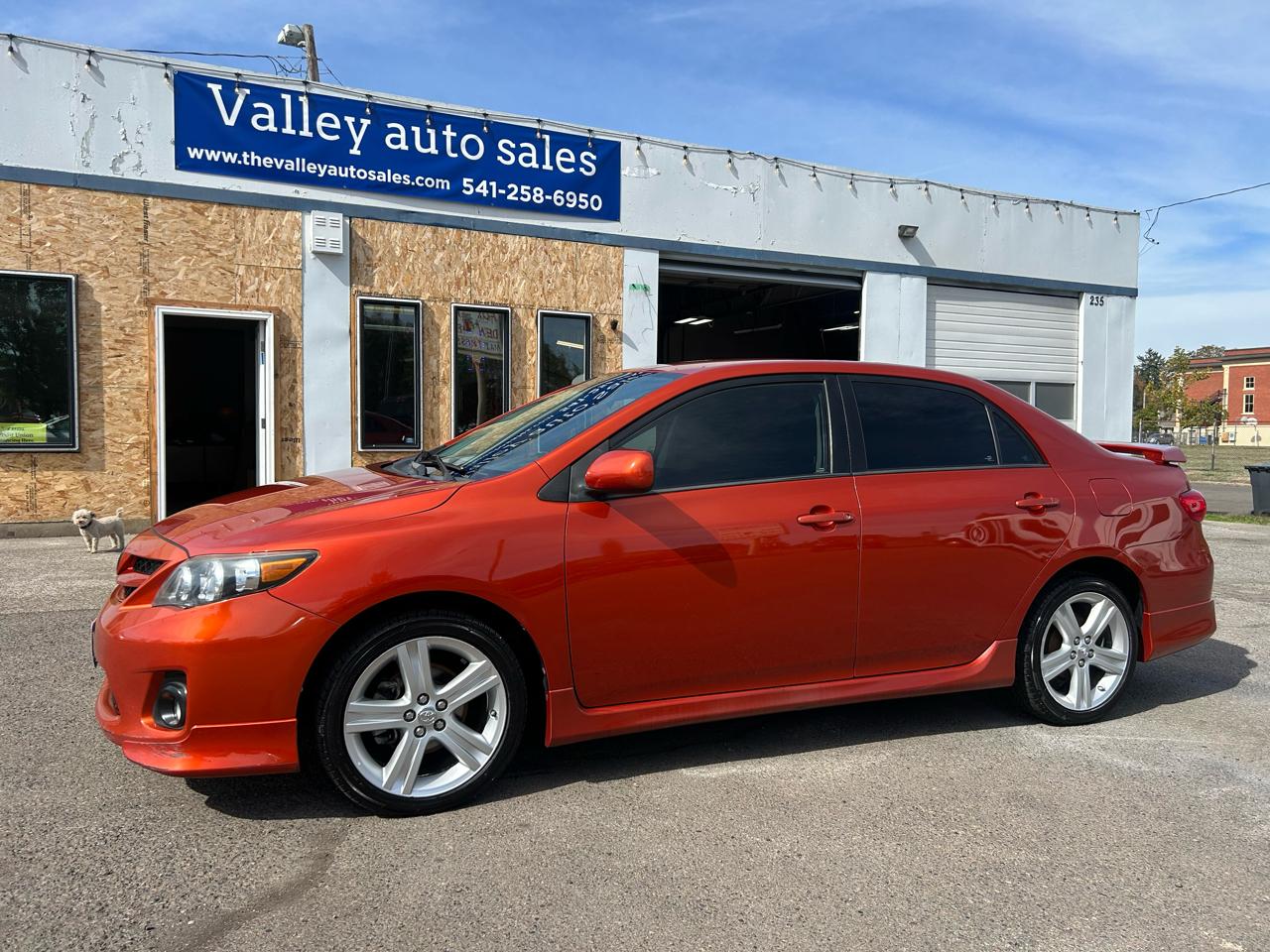 2013 Toyota Corolla 4dr Sdn Auto LE Special Edition (Natl)