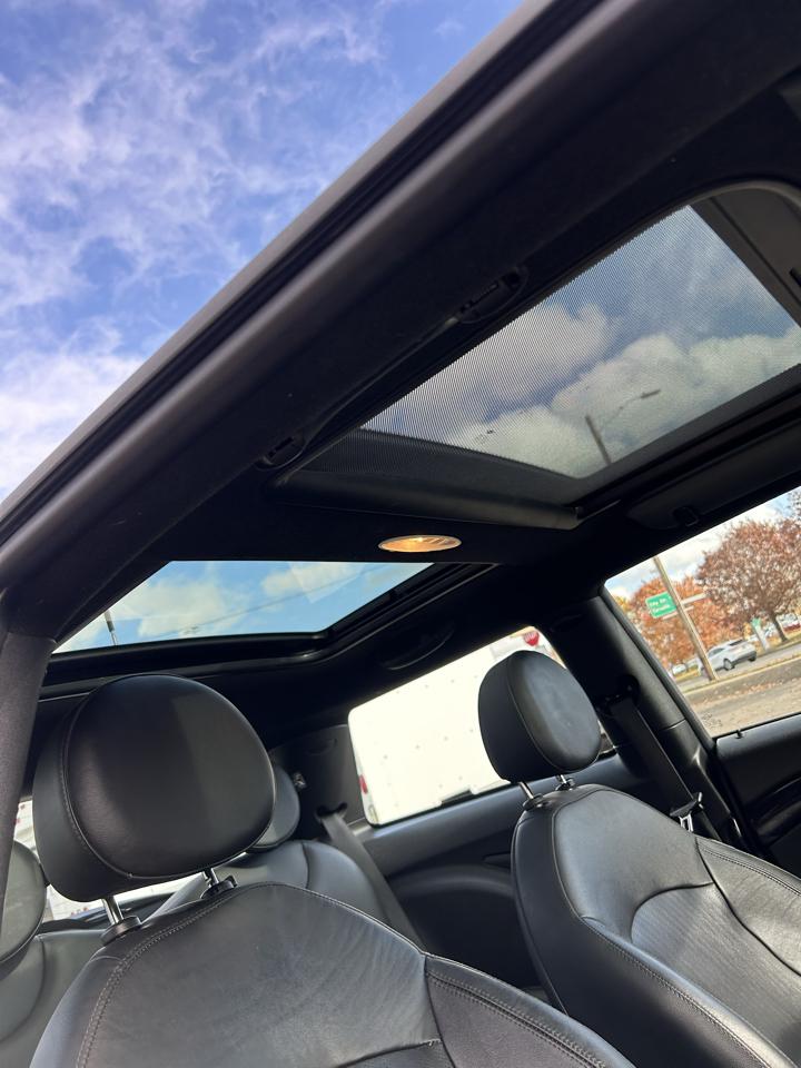 MINI Cooper Hardtop 2dr Cpe S 2009