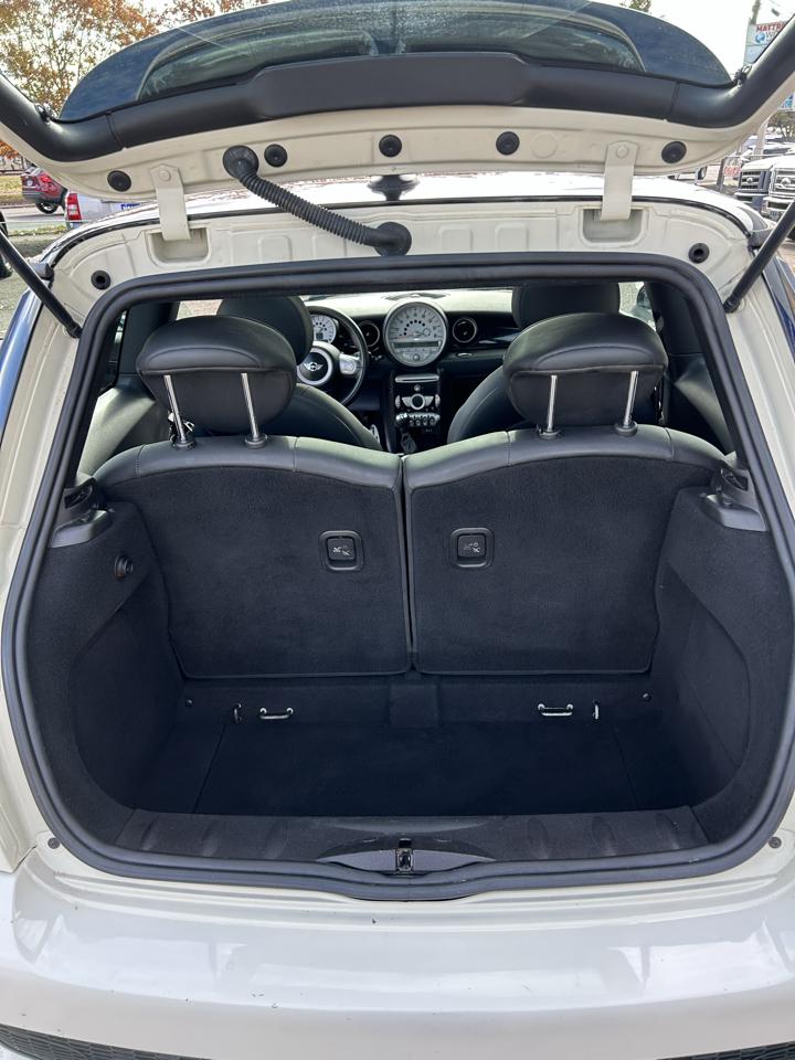 MINI Cooper Hardtop 2dr Cpe S 2009