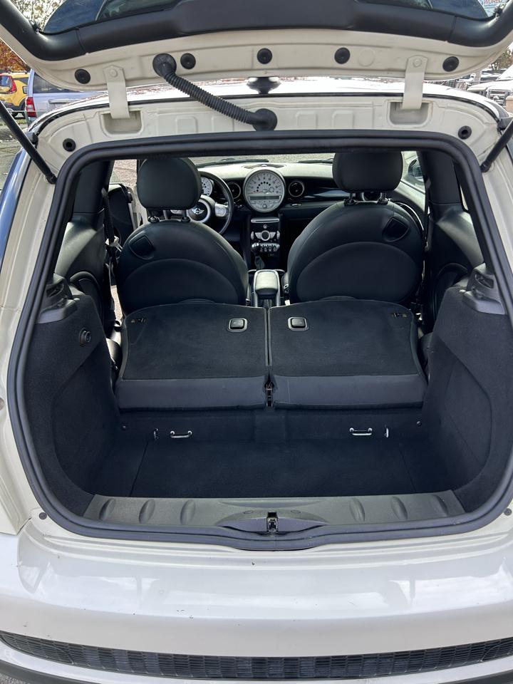 MINI Cooper Hardtop 2dr Cpe S 2009