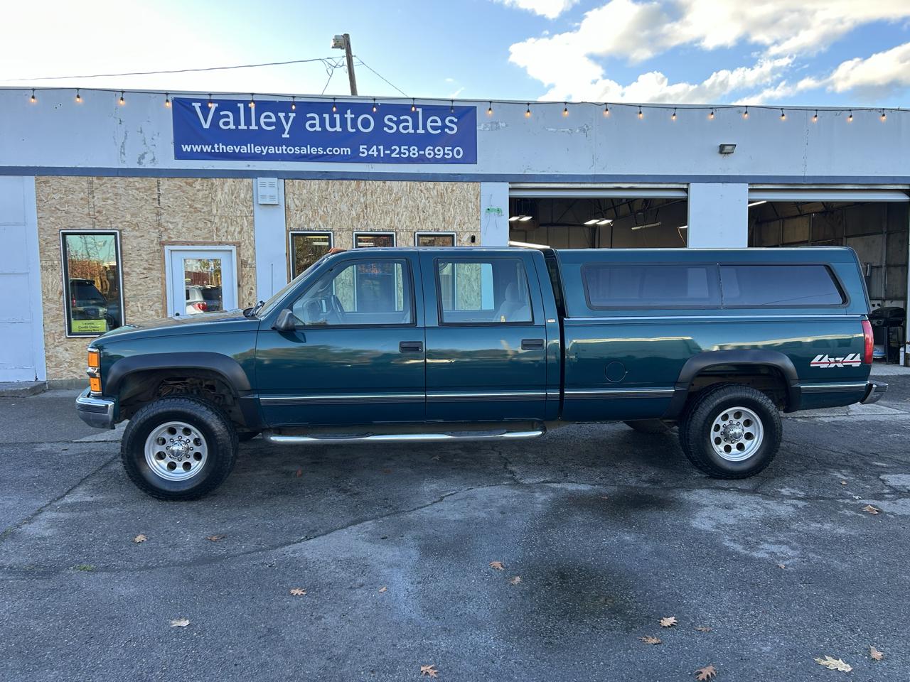 1997 Chevrolet C/K 3500 Crew Cab 4dr 168.5" WB 4WD
