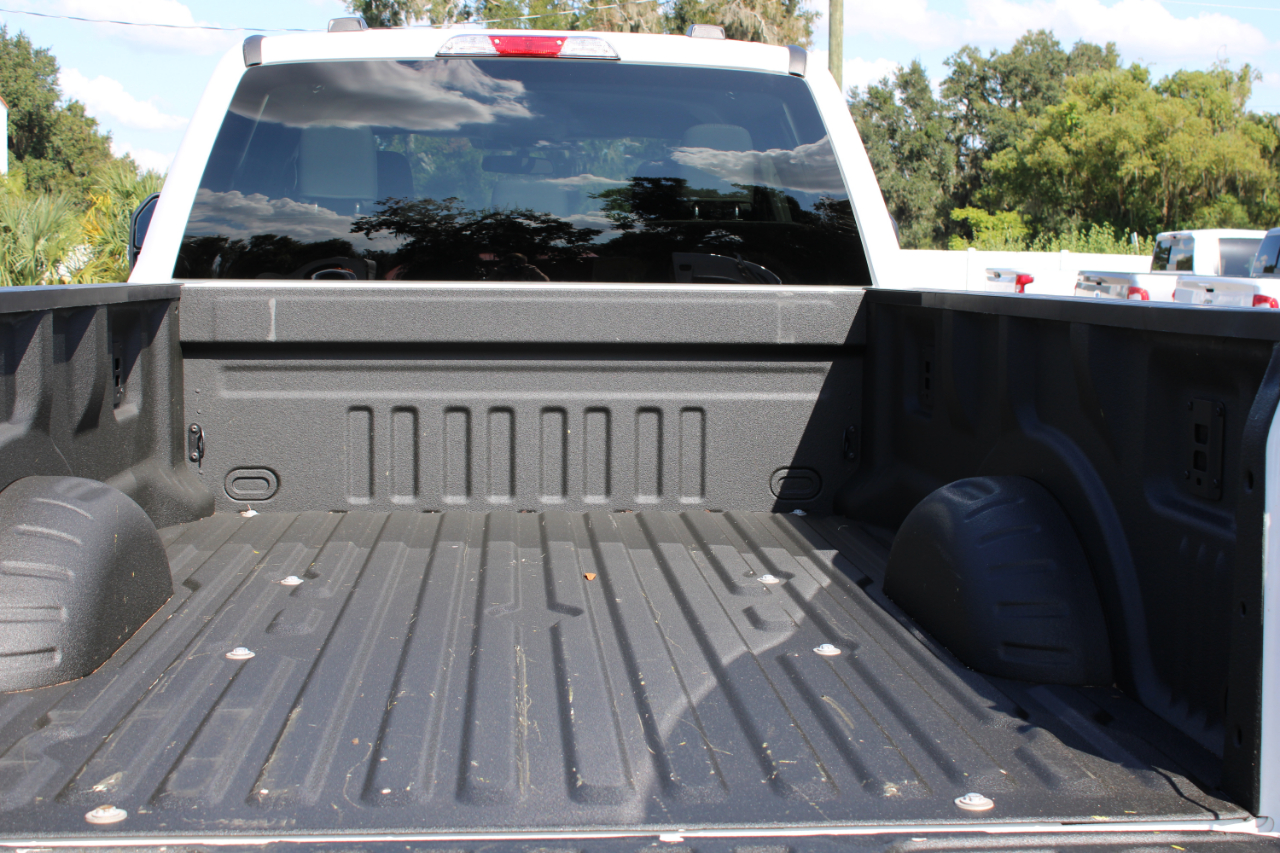 Ford F-250 SD XLT Crew Cab 4WD 2024 Ford F-250 SD XLT Crew Cab 4WD 2024