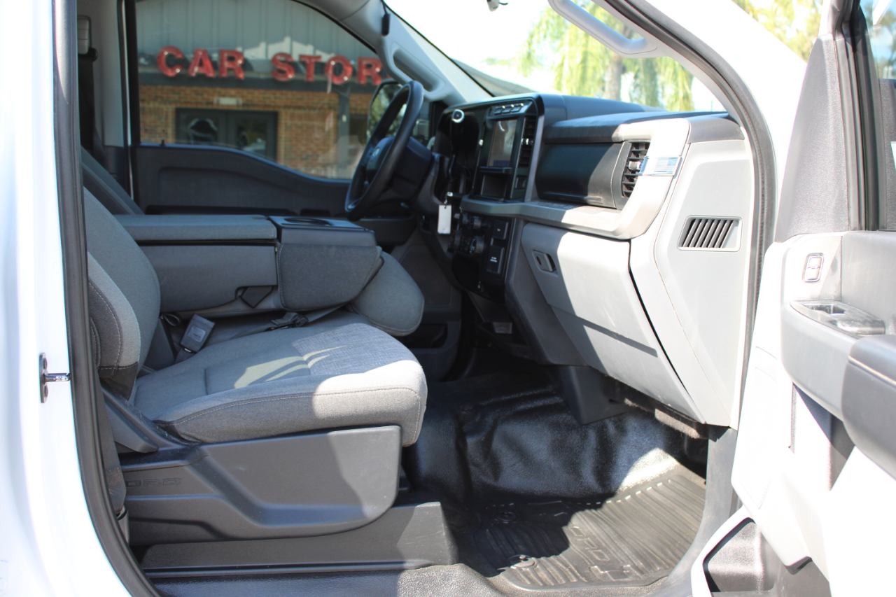 Ford F-250 SD XLT Crew Cab 4WD 2024 Ford F-250 SD XLT Crew Cab 4WD 2024