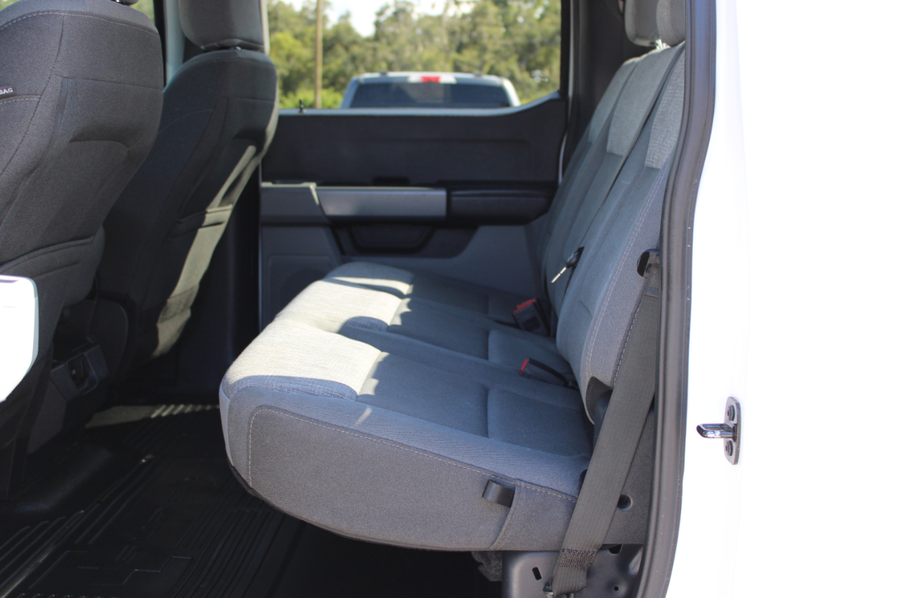 Ford F-250 SD XLT Crew Cab 4WD 2024 Ford F-250 SD XLT Crew Cab 4WD 2024