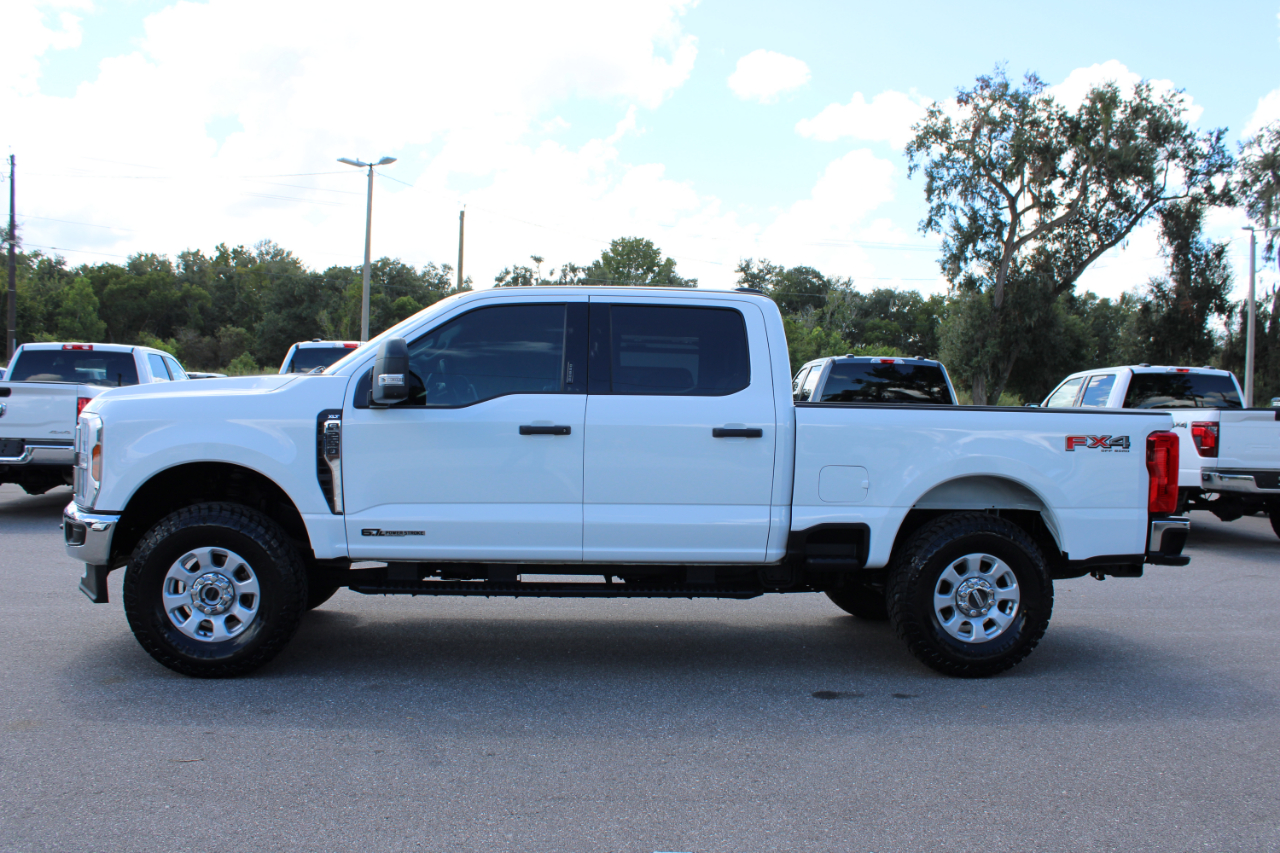 2024 Ford F-250 XLT photo 3