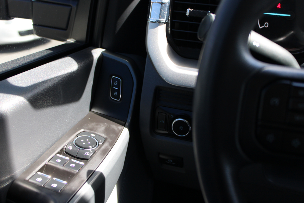 2024 Ford F-250 XLT photo 18