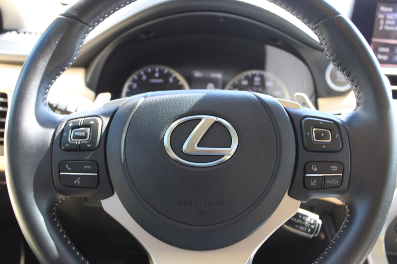 Lexus NX 300 Base 4D SUV FWD 2021 Lexus NX 300 Base 4D SUV FWD 2021