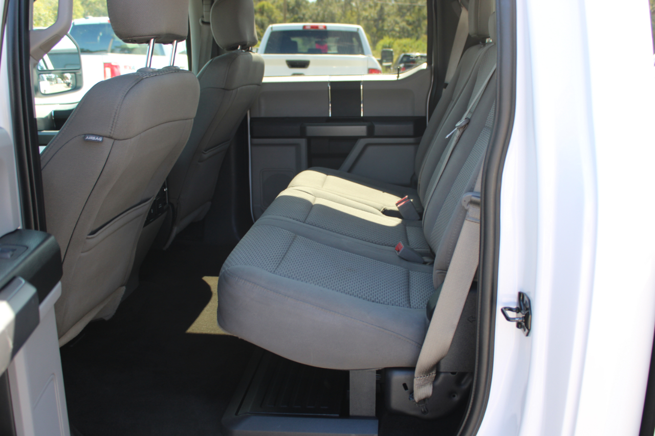 Ford F-250 SD XLT Crew Cab Long Bed 2WD 2018 Ford F-250 SD XLT Crew Cab Long Bed 2WD 2018