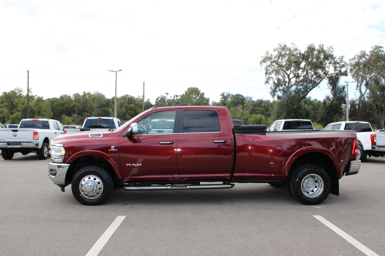 RAM 3500 Laramie Crew Cab LWB 4WD DRW 2021 RAM 3500 Laramie Crew Cab LWB 4WD DRW 2021