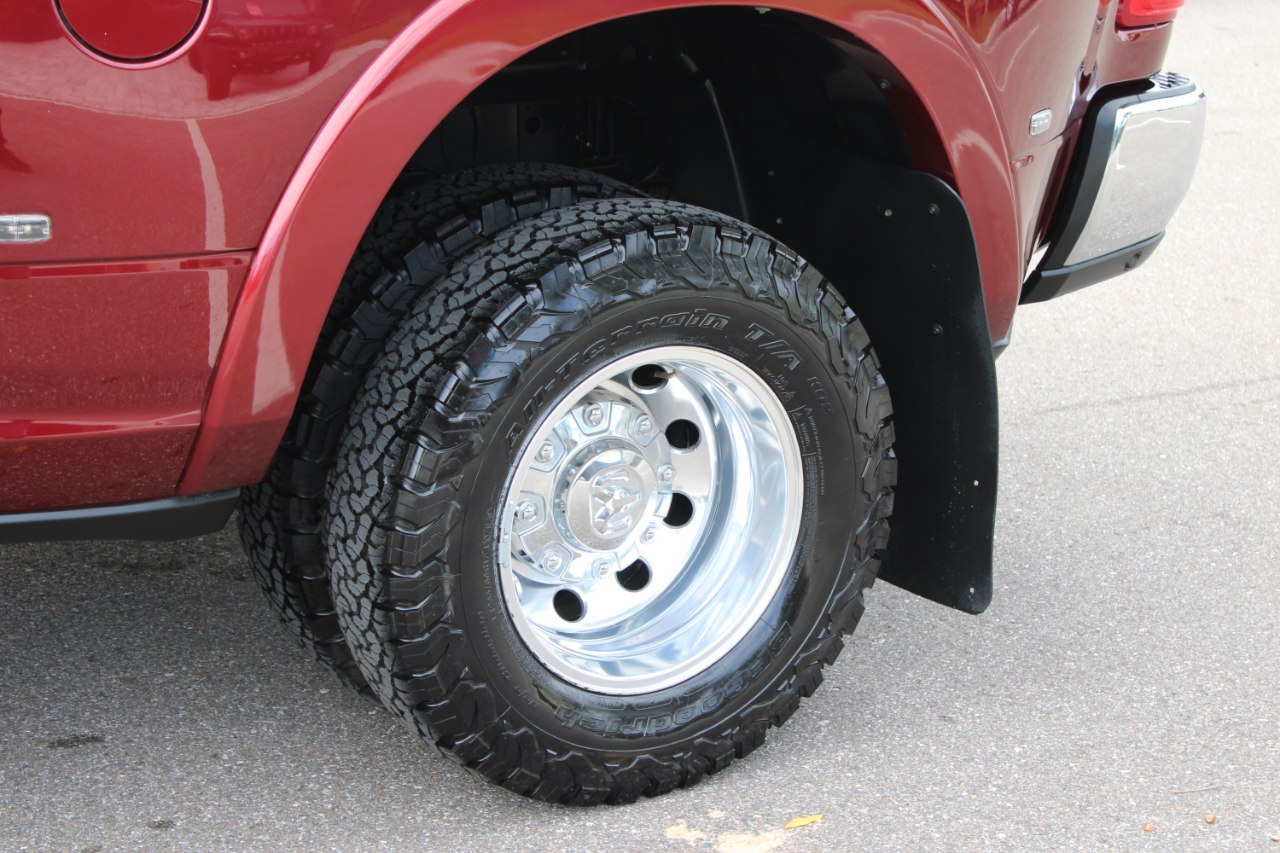 RAM 3500 Laramie Crew Cab LWB 4WD DRW 2021 RAM 3500 Laramie Crew Cab LWB 4WD DRW 2021